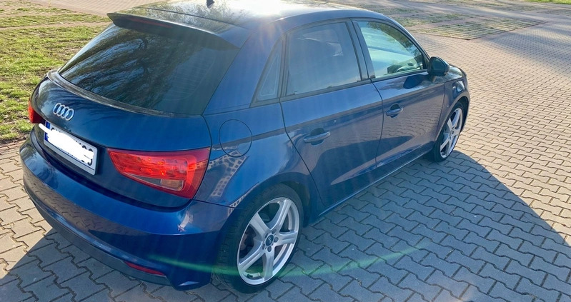 Audi A1 cena 38900 przebieg: 131000, rok produkcji 2016 z Koziegłowy małe 37